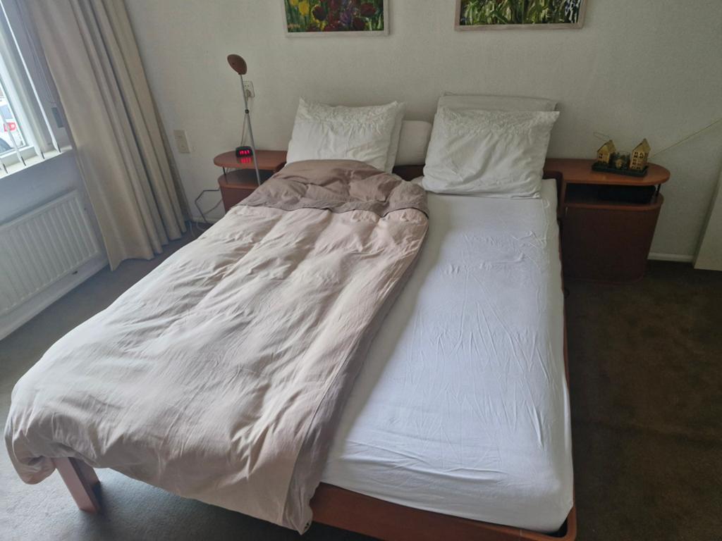 Auping Auronde 160 x 200, Huis en Inrichting, Slaapkamer | Bedden, Ophalen, Verstelbaar, Bruin, Tweepersoons