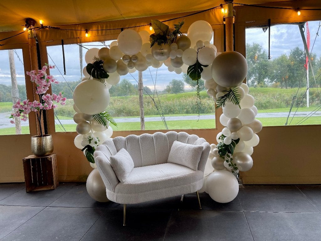 Wedding bankje, Ophalen, Nieuw