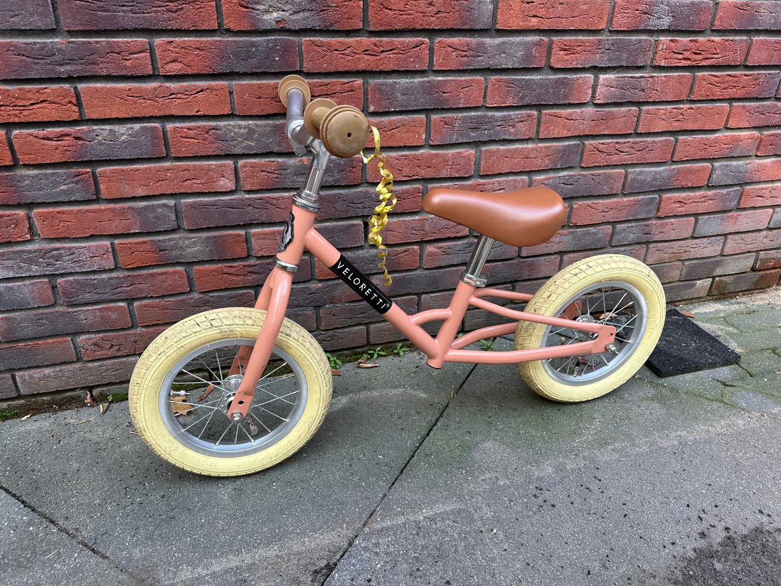 Nette Veloretti loopfiets - Roze, Ophalen, Gebruikt, Loopfiets