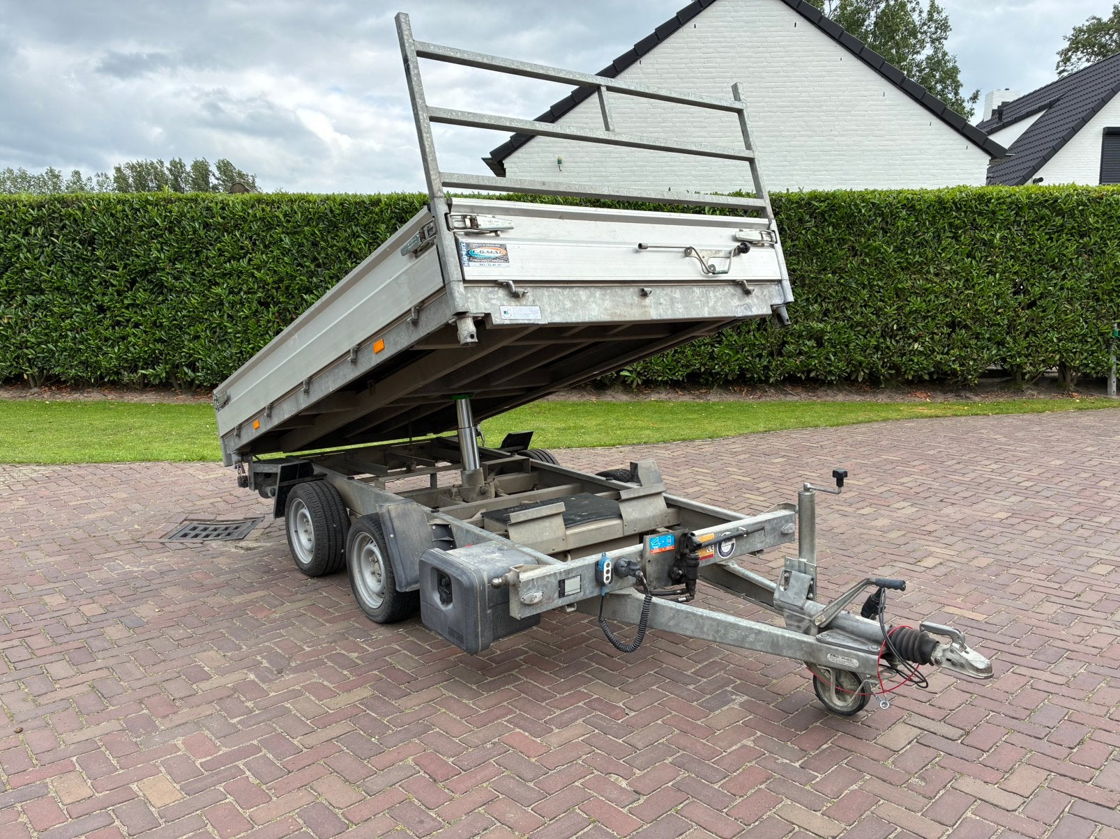 Hapert 3 zijdige kipper aanhanger 305x185cm 2700kg, Auto diversen, Aanhangers en Bagagewagens, Gebruikt, Ophalen of Verzenden