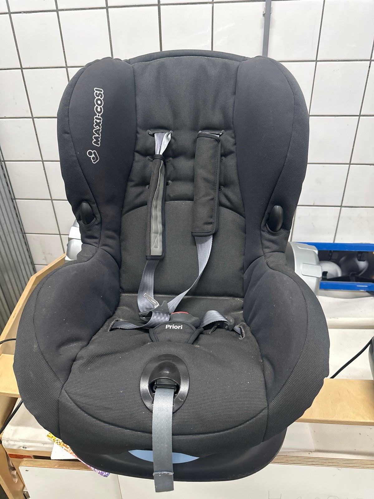Maxi-Cosi Priori autostoel - Veilig en comfortabel, Ophalen, Verstelbare rugleuning, 9 t/m 18 kg, Maxi-Cosi