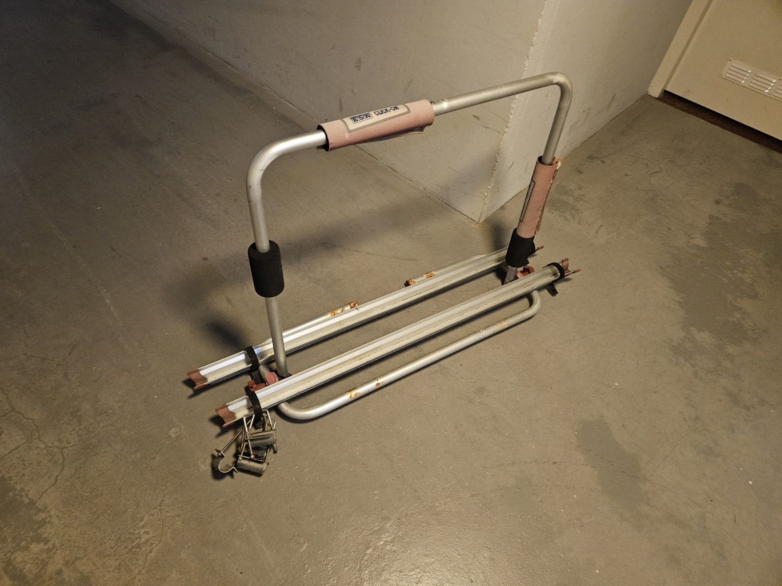 fietsenrek fiamma, Ophalen, Gebruikt
