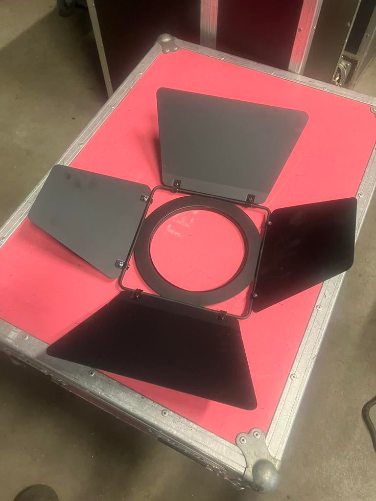 Barndoor voor studio beam, Ophalen of Verzenden, Nieuw, Licht