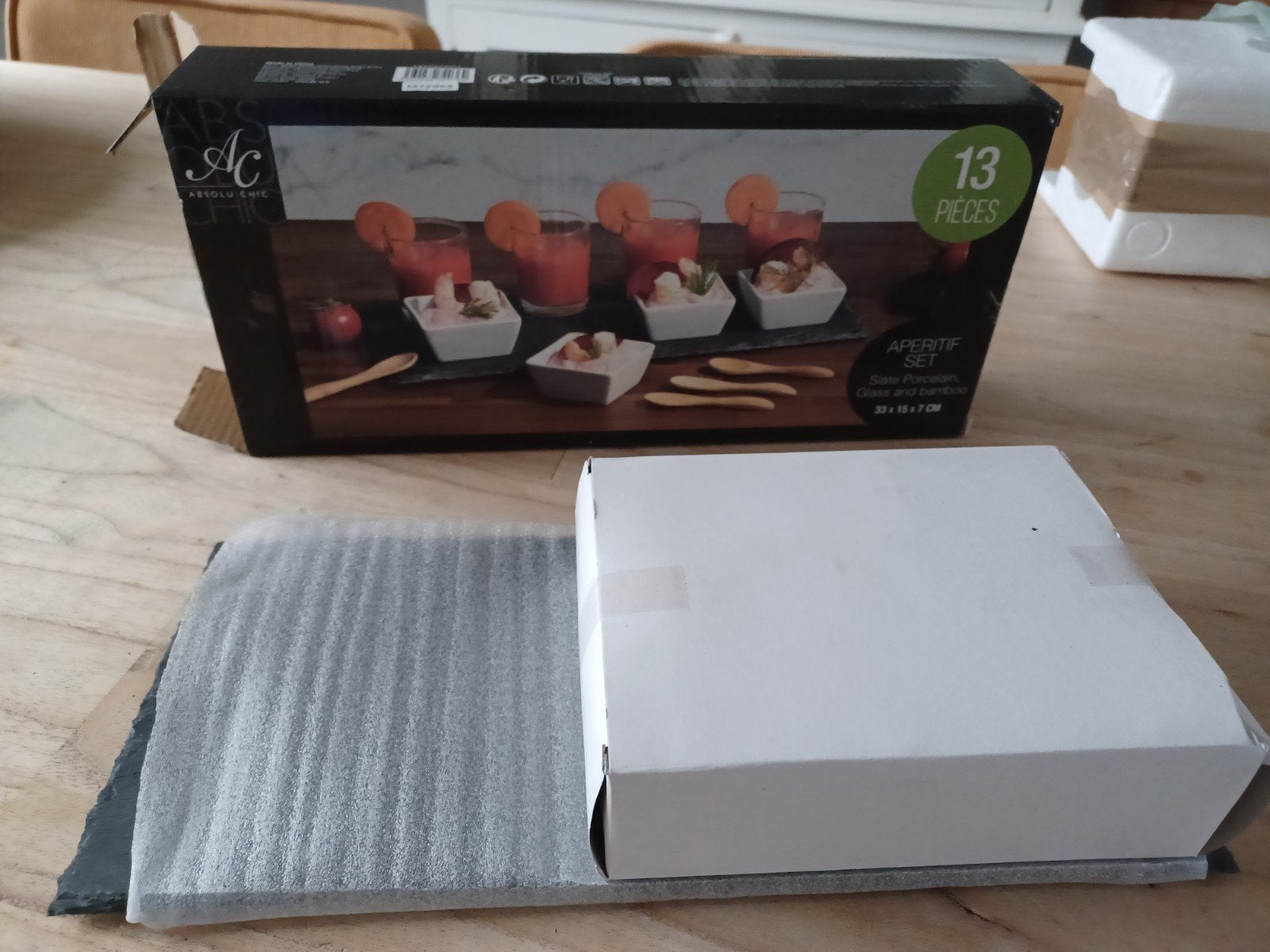 Nieuwe Absolu Chic 13-delige aperitief set, Huis en Inrichting, Steen, Overige merken, Overige typen, Nieuw