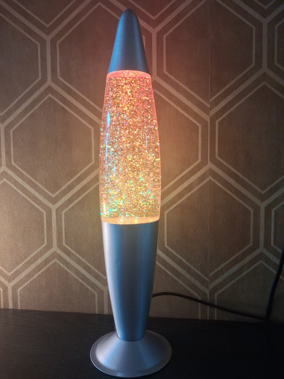 Retro Glitter Lavalamp– Brengt de 90’s (en acute nostalgie), Ophalen of Verzenden, Huis en Inrichting