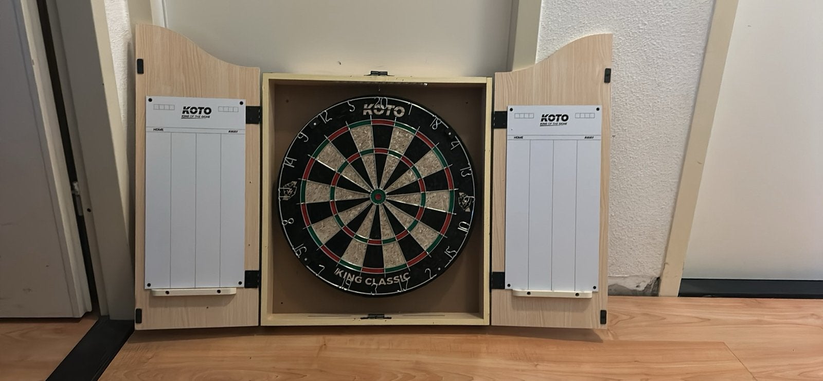 Dartbord, Sport en Fitness, Ophalen, Zo goed als nieuw, Dartbord