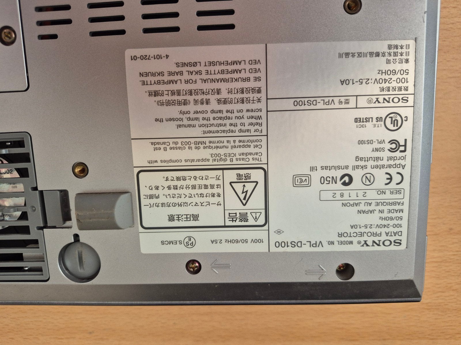 Beamer sony vpl ds 100, Ophalen of Verzenden, Gebruikt