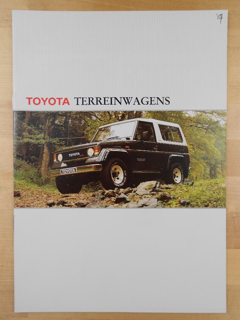 Toyota HiLux Landcruiser Brochure 1987 – Hi-Lux, Toyota, Ophalen of Verzenden, Zo goed als nieuw, Toyota