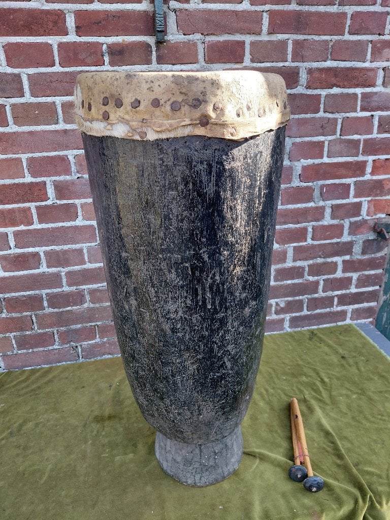 Afrikaanse Djembe trommel + stokken., Muziek en Instrumenten, Niet bekend, Ophalen of Verzenden, Trommel, Niet bekend
