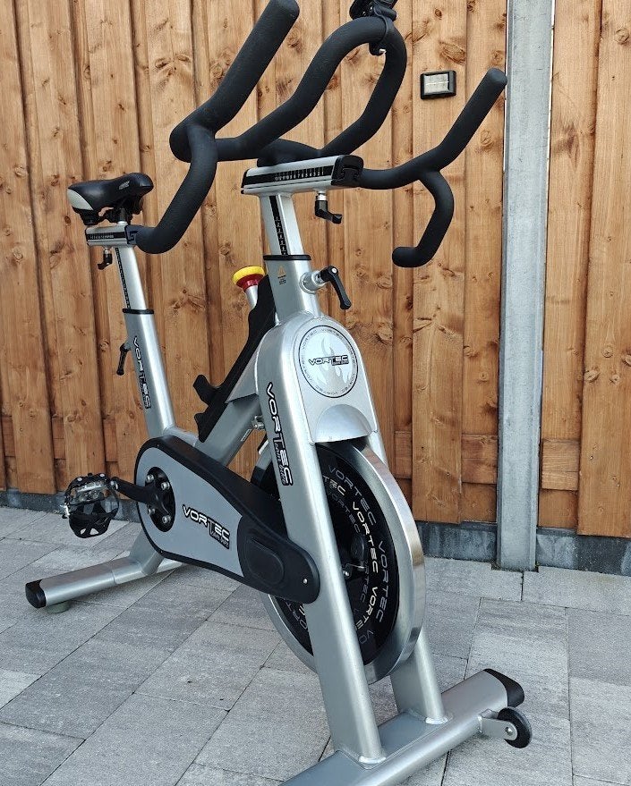 =Muisstil= Spinfiets Spinningbike Spinningfiets Hometrainer, Sport en Fitness, Ophalen, Zo goed als nieuw, Benen, Spinningfiets