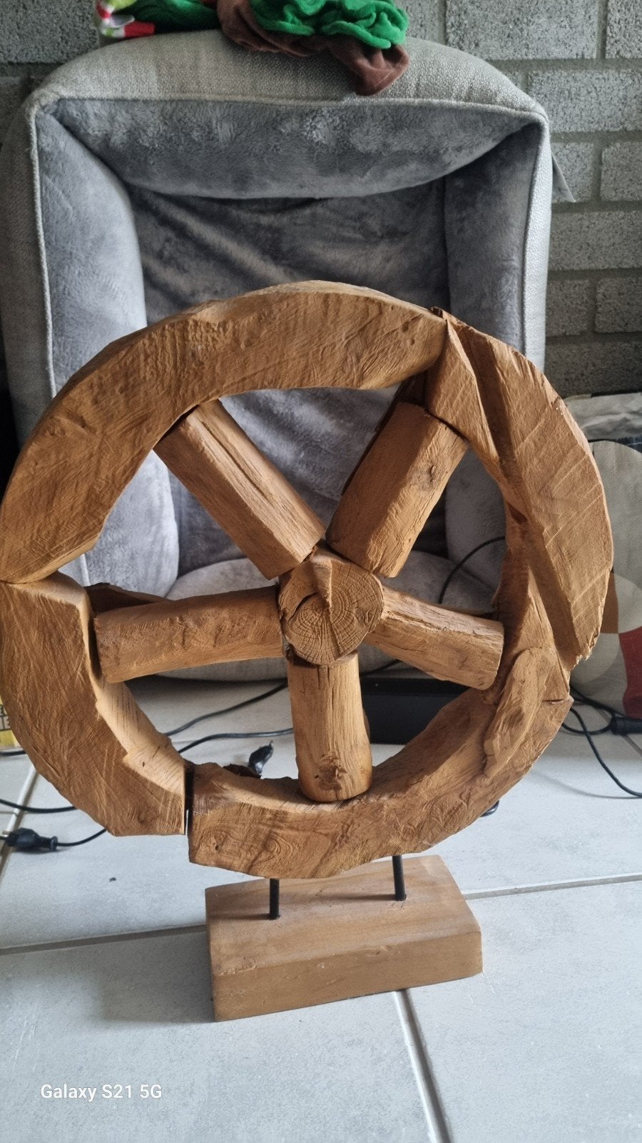 Decoratief houten wiel op standaard, Ophalen of Verzenden