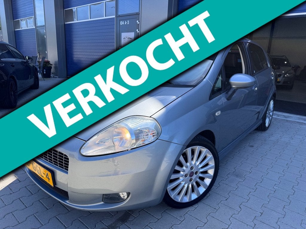 Fiat Grande Punto 1.4-16V Sport abarth uitvoering nap!, Voorwielaandrijving, Zwart, 4 cilinders, 400 kg