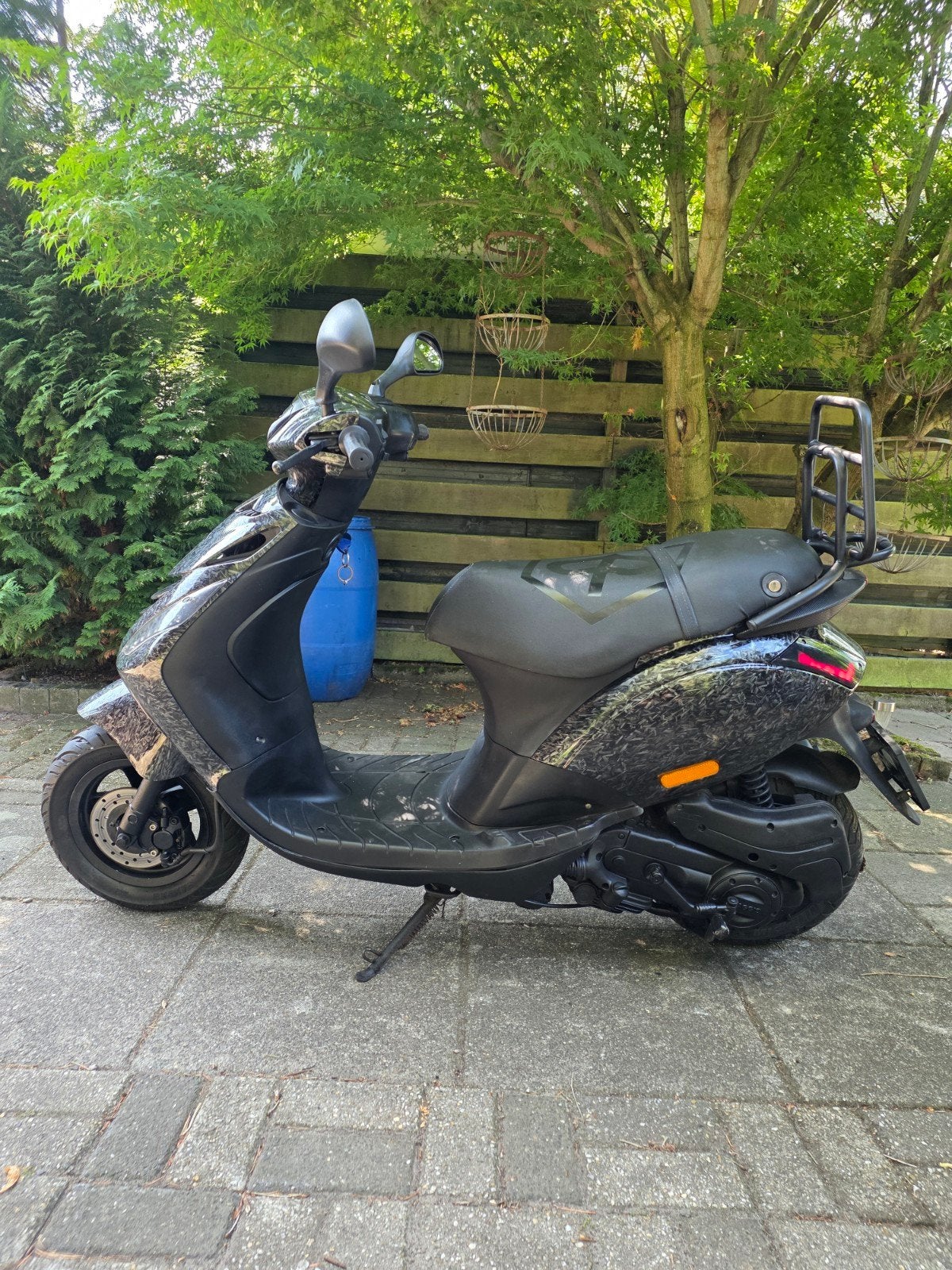 Piaggio Zip BROM 8500km te koop! (geel kenteken scooter), Ophalen, Zo goed als nieuw, Overige typen, Piaggio