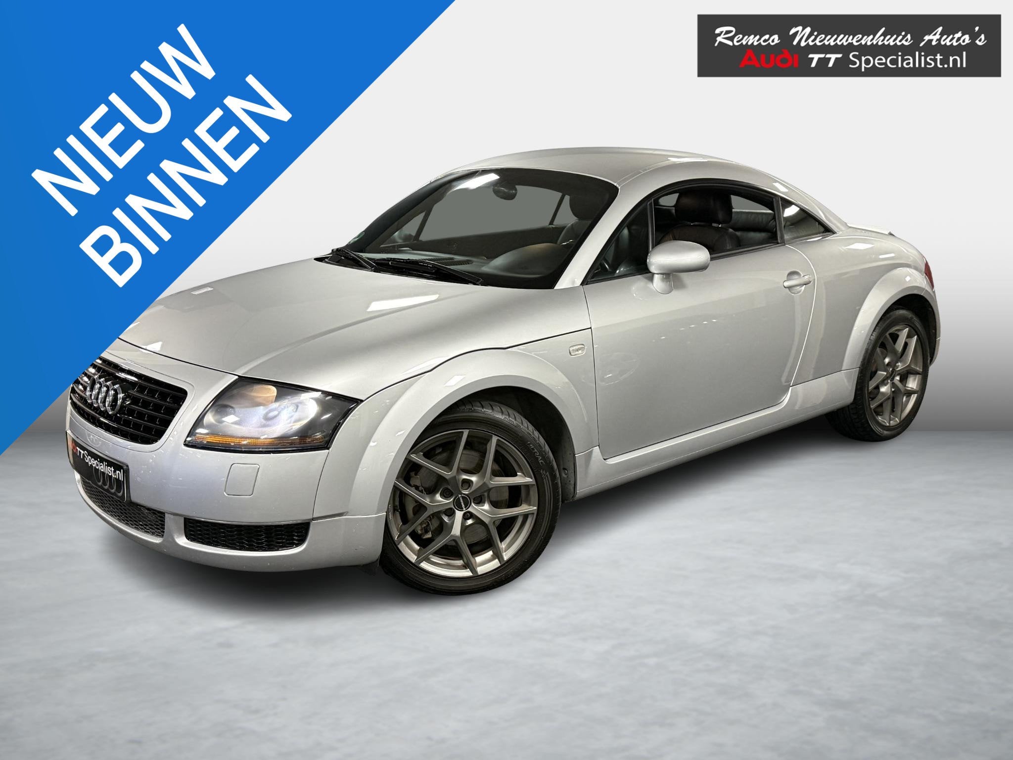 Audi TT 1.8 5V Turbo 180PK Nette Staat, Auto's, Voorwielaandrijving, TT, Gebruikt, Zwart