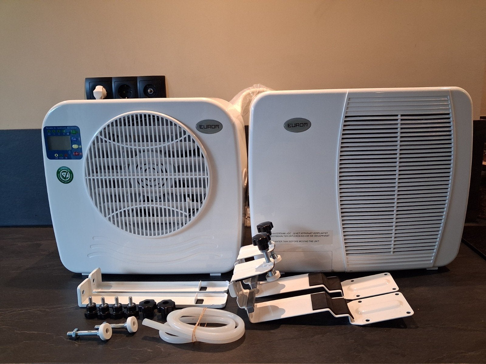 Tk: Eurom ac2401 split airco caravan of camper, Caravans en Kamperen, Ophalen of Verzenden, Zo goed als nieuw