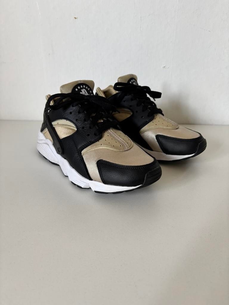Nike Air Huarache By You maat 39 sneakers, Overige kleuren, Ophalen of Verzenden, Sneakers of Gympen, Zo goed als nieuw