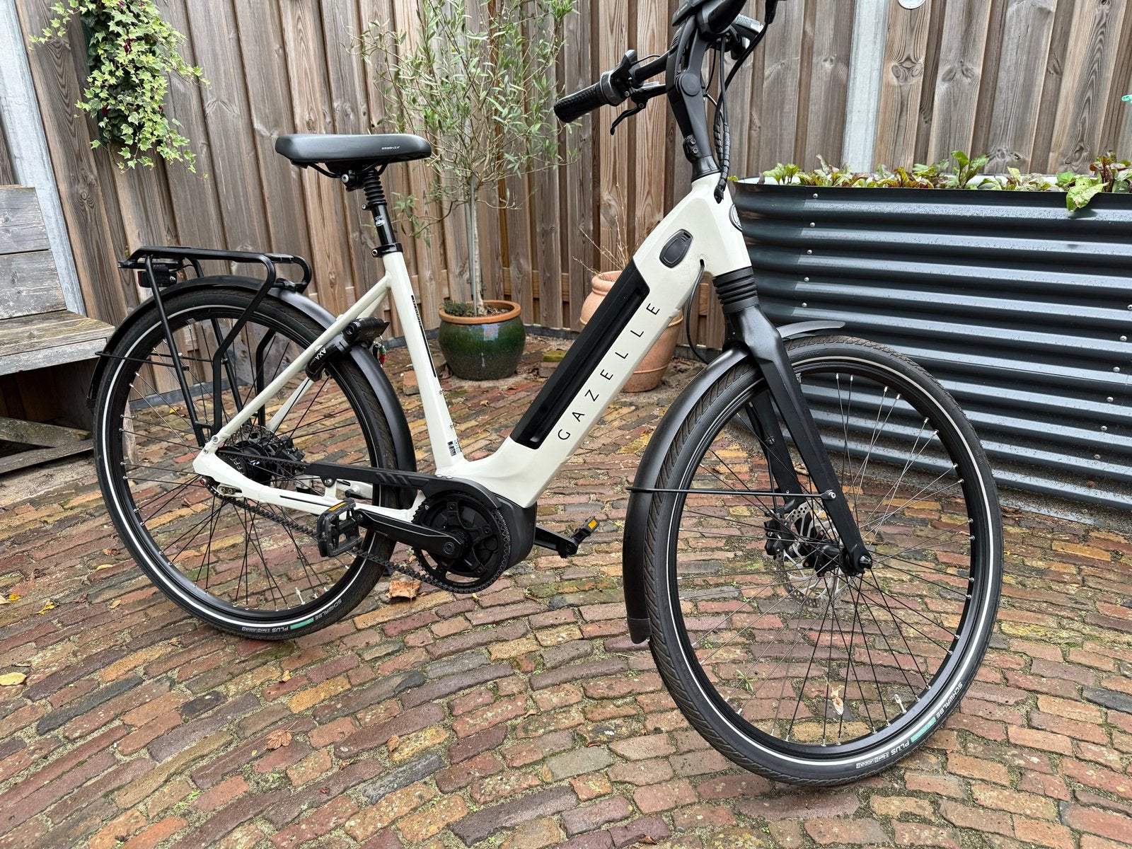 Gazelle Ultimate C8+ HMB Belt E-bike, Ophalen, Zo goed als nieuw, 51 tot 55 cm, 50 km per accu of meer