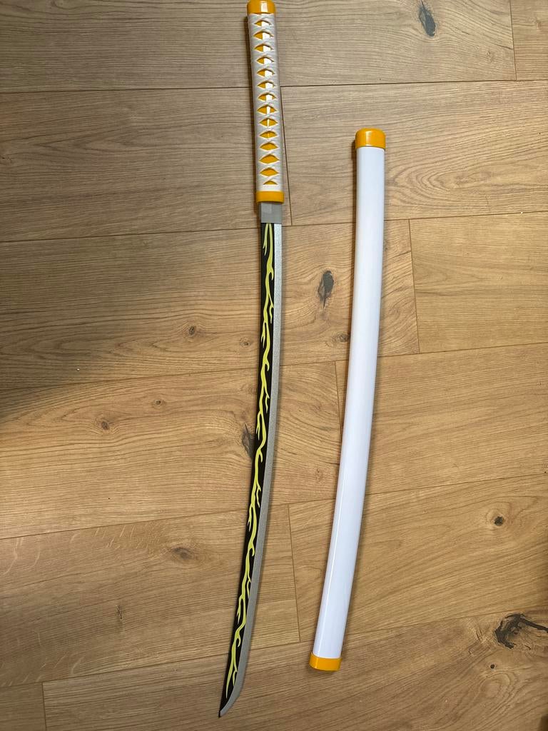Demon Slayer Bamboe Katana - Cosplay Zwaard, Ophalen of Verzenden, Zo goed als nieuw