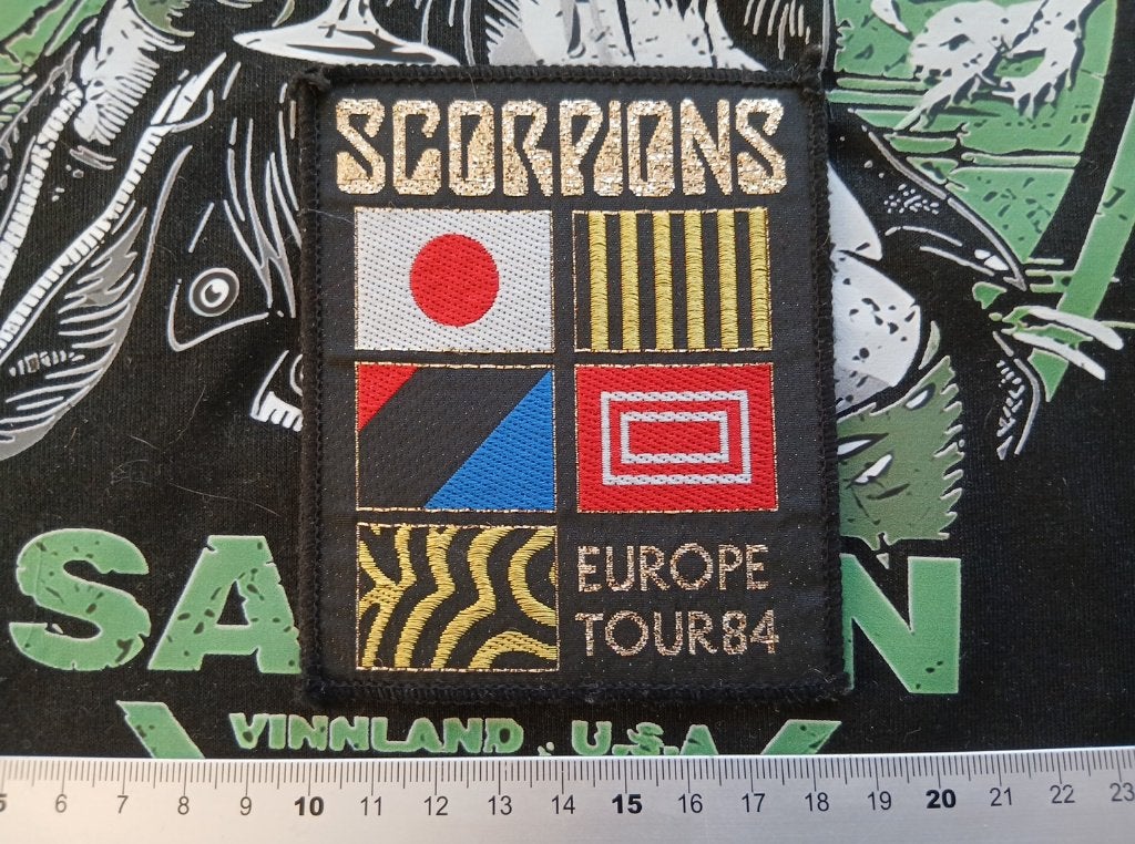 Scorpions  mooie zeldzame vintage Europe tour 1984 patch s42, Verzenden, Nieuw, Kleding