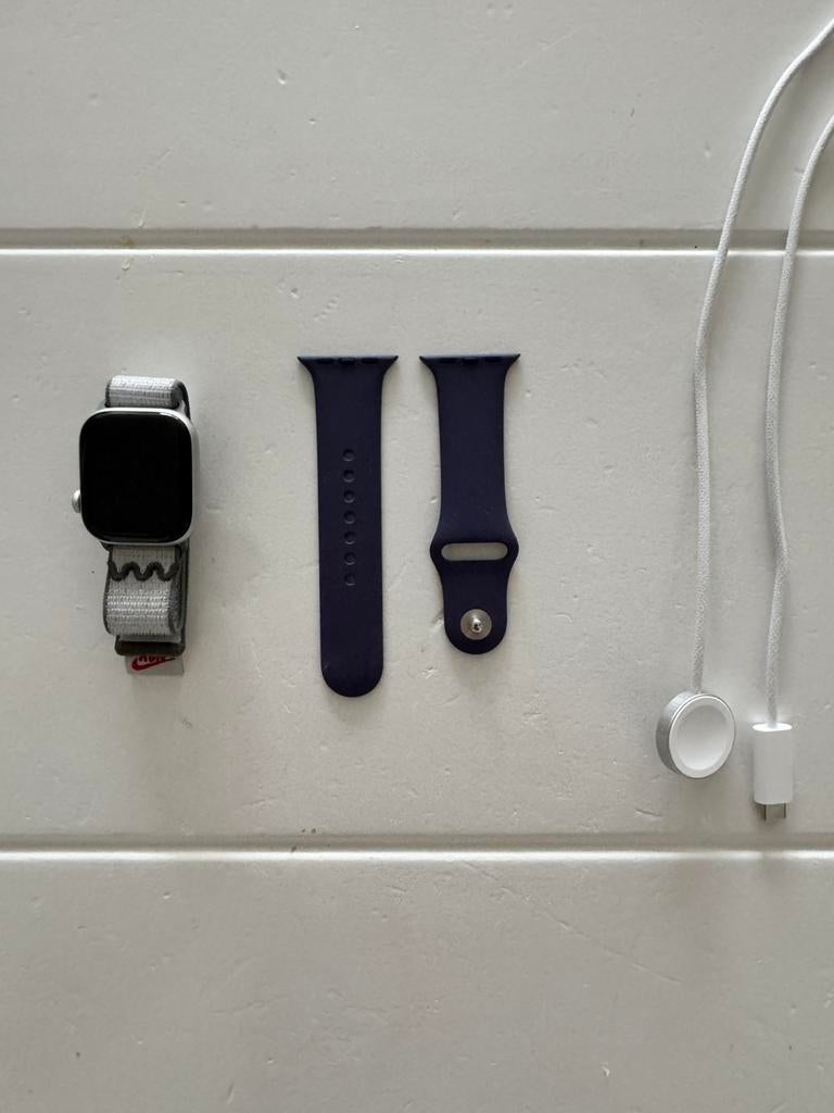 Apple, watch Series 10, Sieraden, Tassen en Uiterlijk, Smartwatches, Ophalen of Verzenden, Zo goed als nieuw, Zwart, IOS