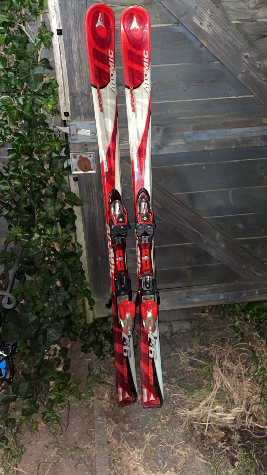 Atomic Izor 9.76 Ski's - Zo goed als nieuw, Sport en Fitness, Skiën en Langlaufen, 160 tot 180 cm, Ophalen of Verzenden, Zo goed als nieuw