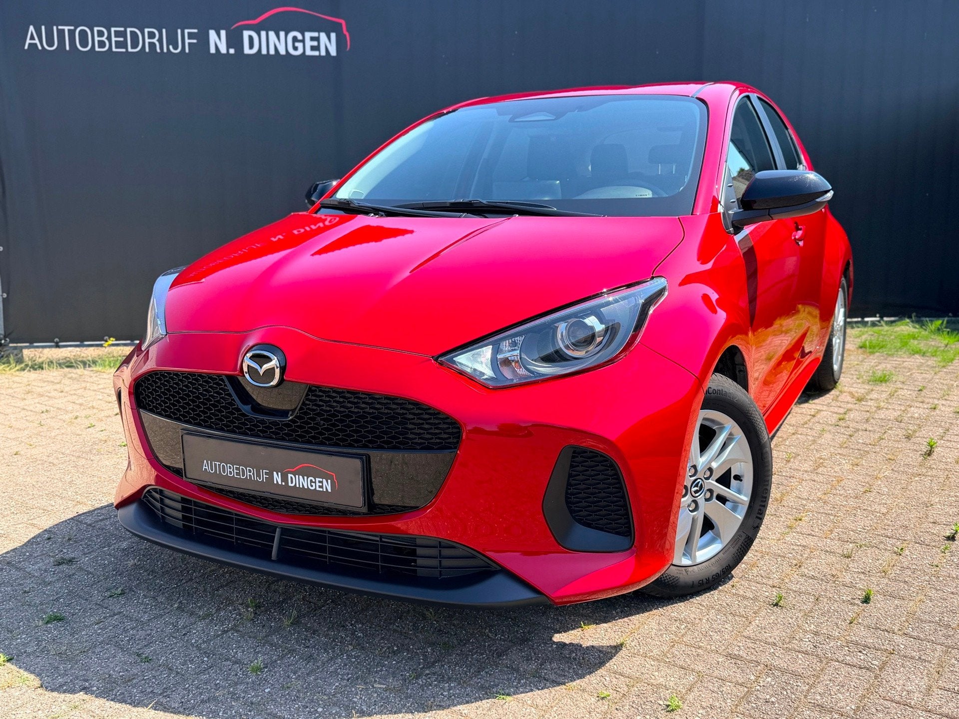 Mazda 2 Hybrid 1.5 Centre-line camera stoelverwarming, Stof, Gebruikt, Zwart, Automatische klimaatregeling