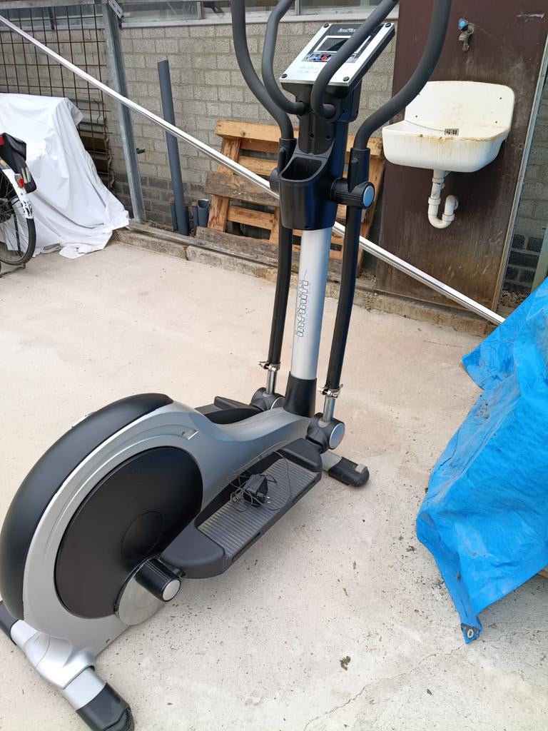 Cross trainer, Ophalen, Zo goed als nieuw, Benen