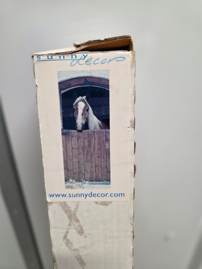 Deurposter met wit paard in staldeur, nieuw in doos, 97x220, Verzenden, Nieuw, Overige disciplines