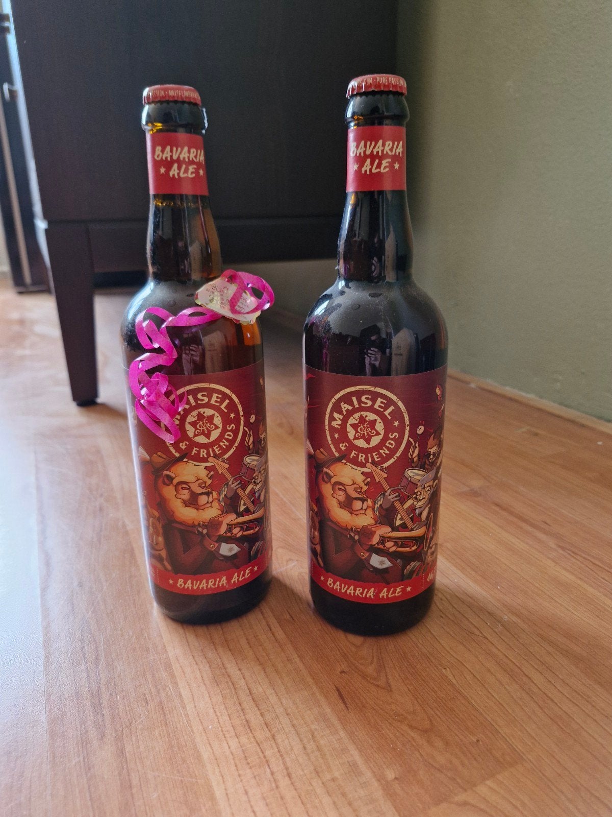 2 x Maisel & Friends Bavaria Ale, Ophalen, Zo goed als nieuw