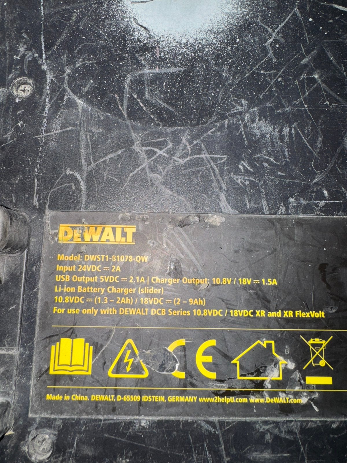 Foto 4 van Dewalt bouwradio