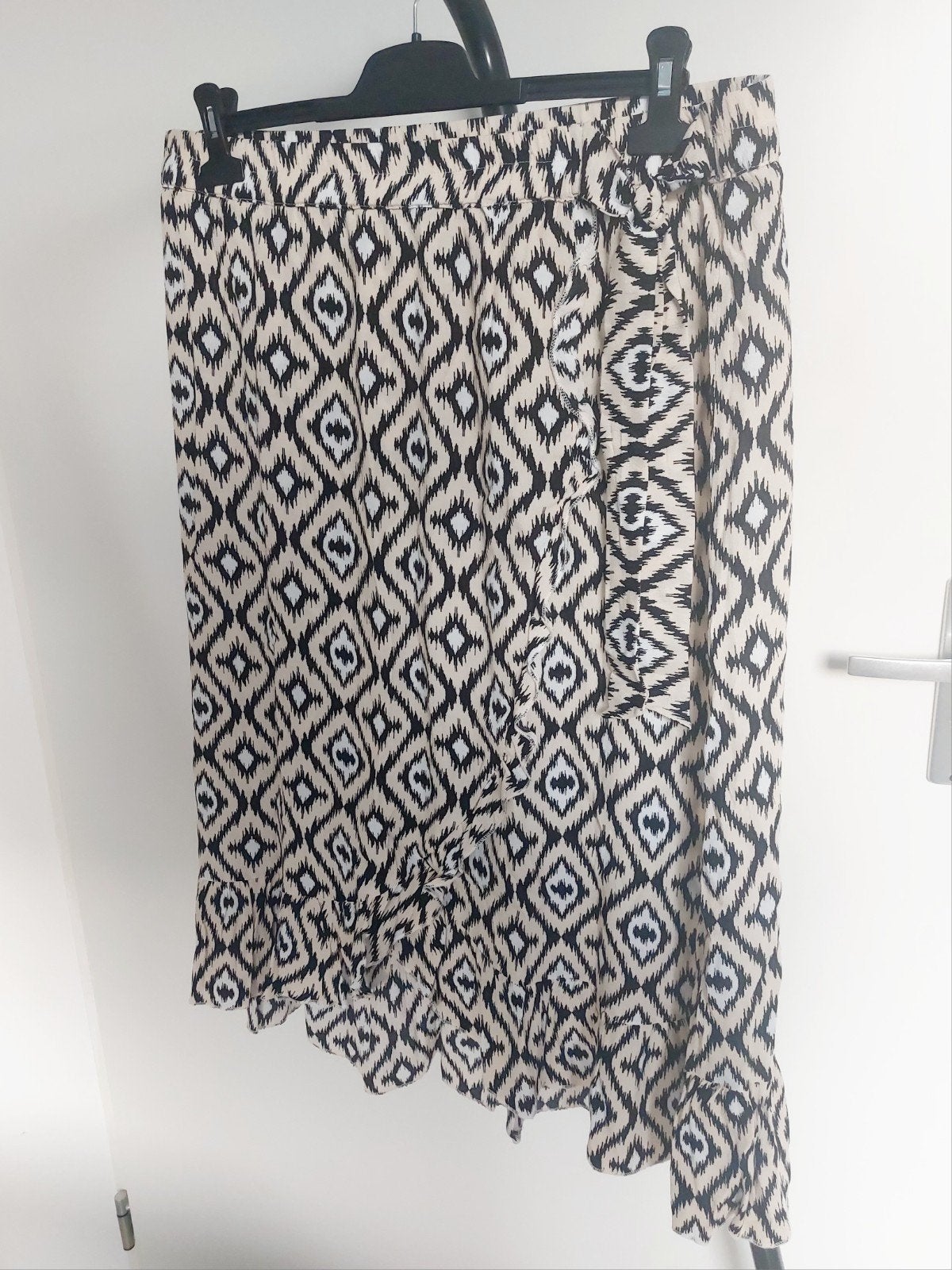 Nieuwe Norah rok met print maat 46, Kleding | Dames, Geel, Maat 46/48 (XL) of groter, Nieuw, Ophalen of Verzenden