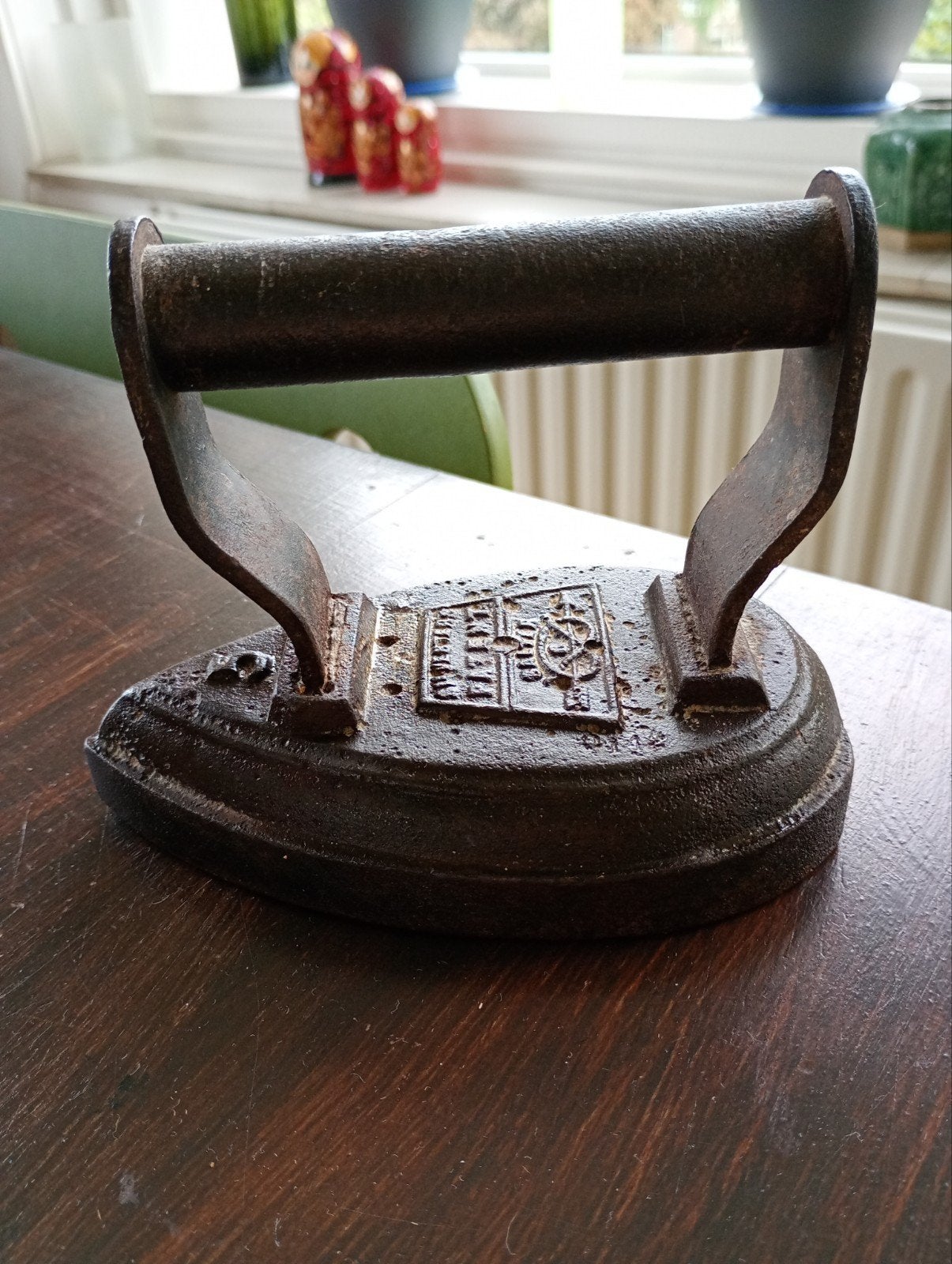 Antiek gietijzeren strijkijzer - Decoratief verzamelobject, Antiek en Kunst, Verzenden