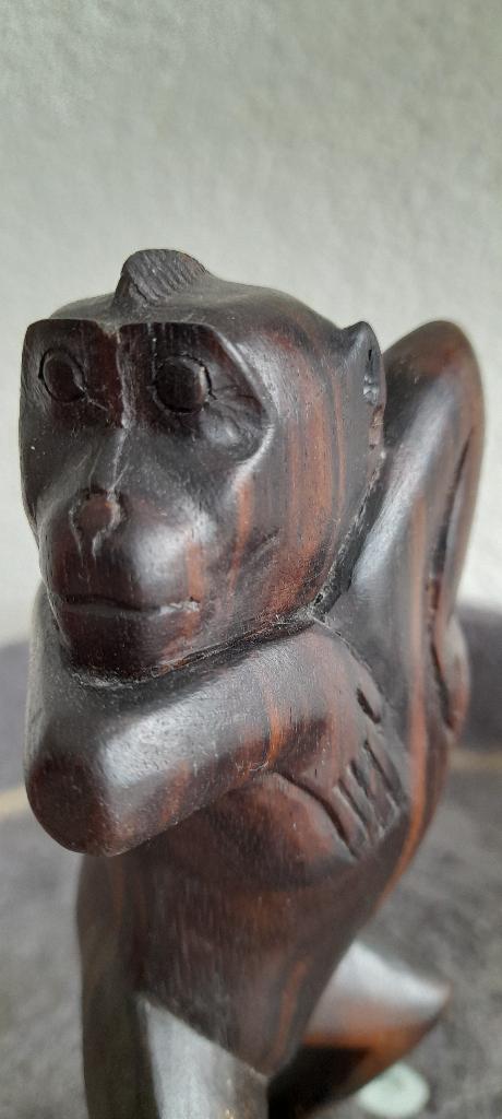 Zeldzaam oud art deco Aapje 15 cm bali 1950, Antiek en Kunst, Kunst | Beelden en Houtsnijwerken, Verzenden