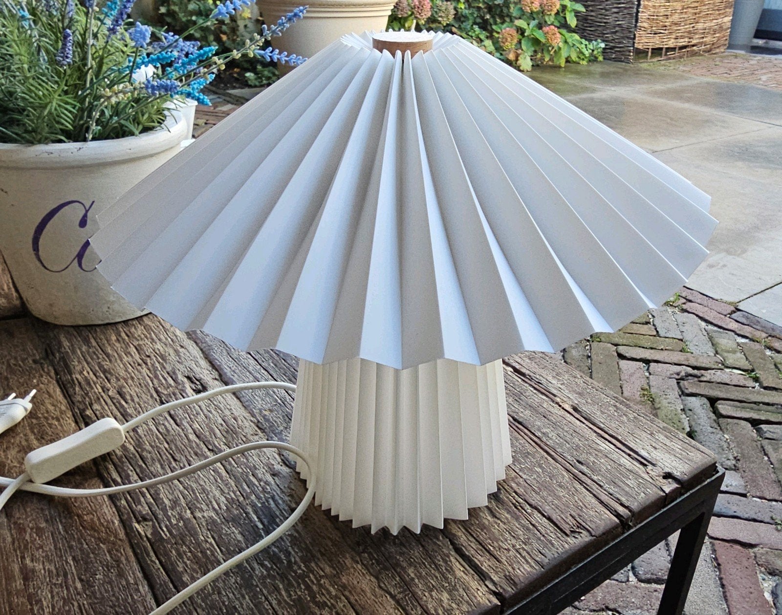 Kuddlava lamp Ikea, Wit, Ophalen, Zo goed als nieuw, E14 (klein)