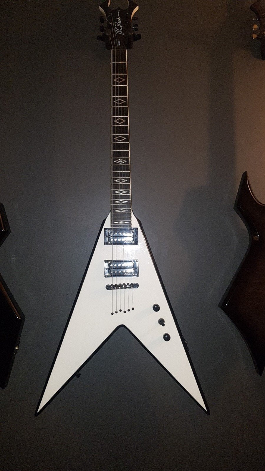 B.C. Rich Speed V Polar White, Muziek en Instrumenten, Snaarinstrumenten | Gitaren | Elektrisch, Ophalen, Zo goed als nieuw, Solid body