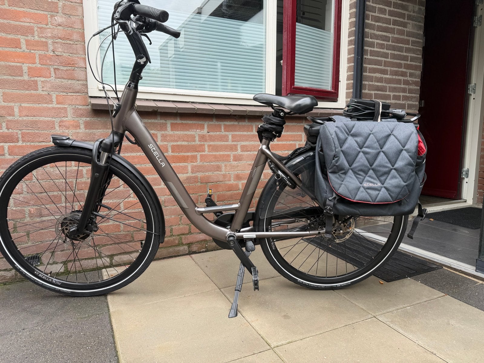 Stella Livorno elektrische fiets 2021 met fietstassen, Ophalen, Gebruikt, Overige merken