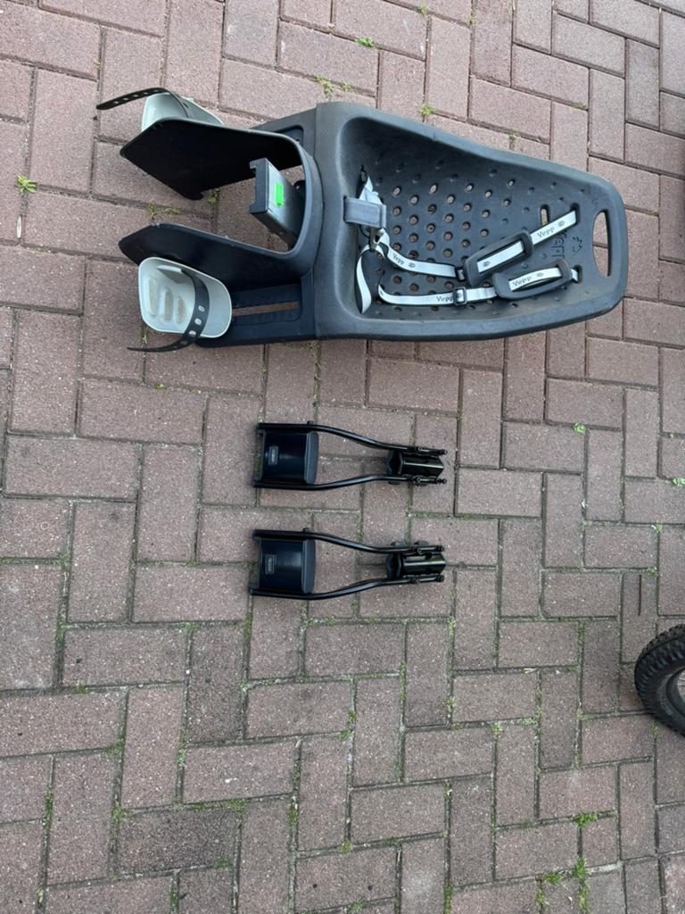 Yepp fietsstoeltjes (voor en achter) incl. bevestiging., Ophalen, Zo goed als nieuw