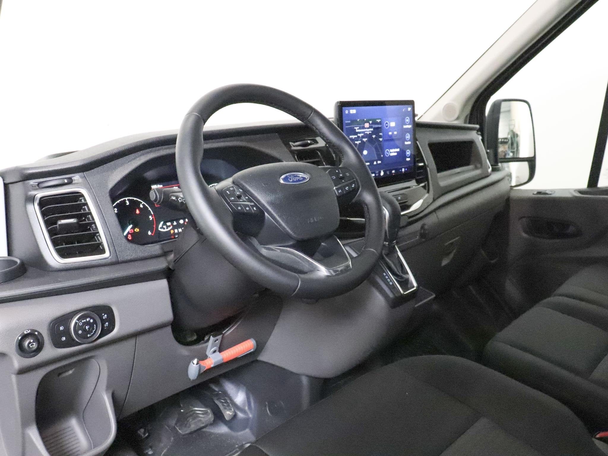 Ford Transit 105PK L2H2 Trend Airco Navi Cruise Control Navi, Voorwielaandrijving, Stof, Euro 6, 4 cilinders