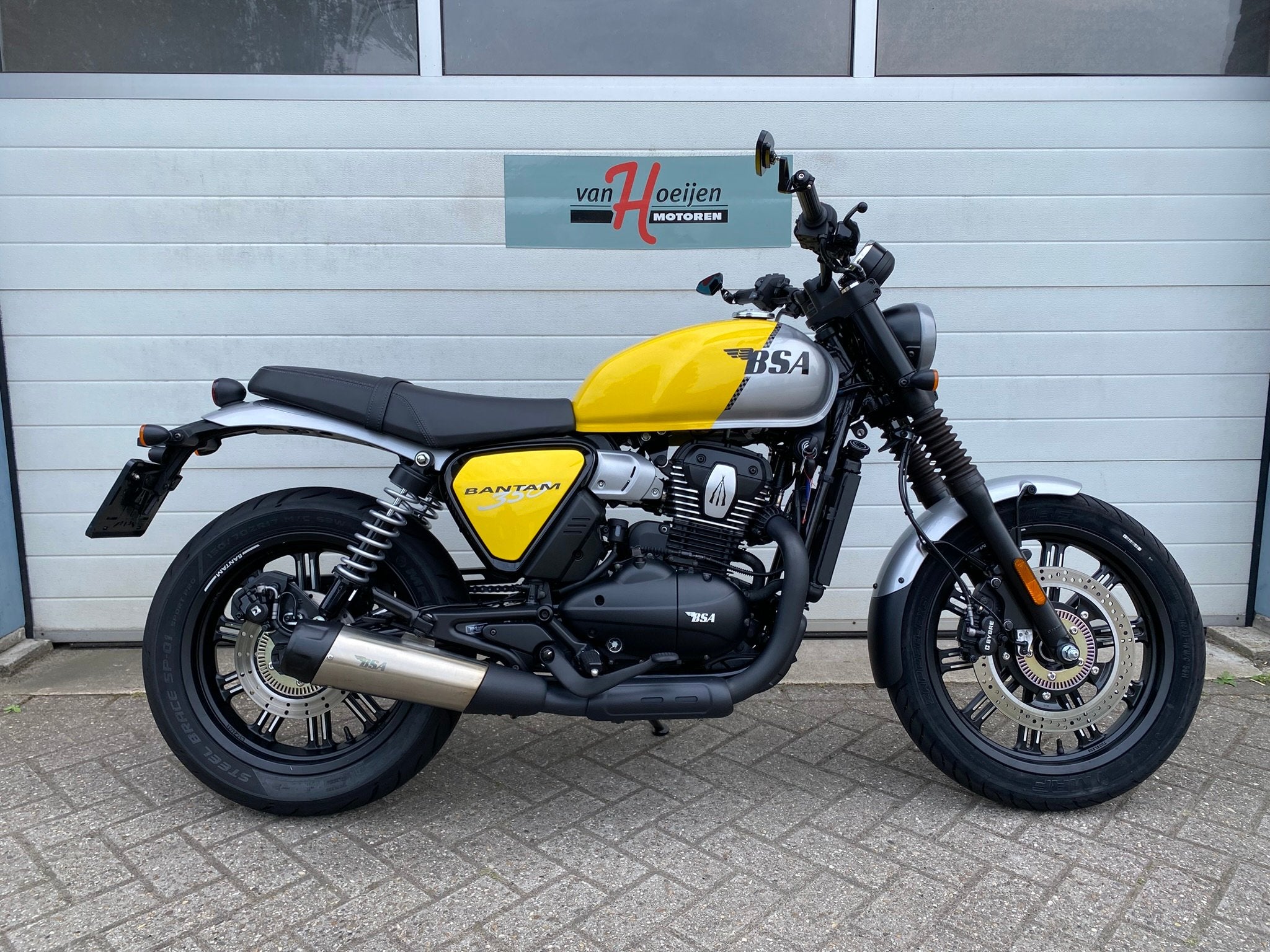 BSA BANTAM 350 (bj 2026), Motoren, LED Verlichting, BSA, Bedrijf, 334 cc