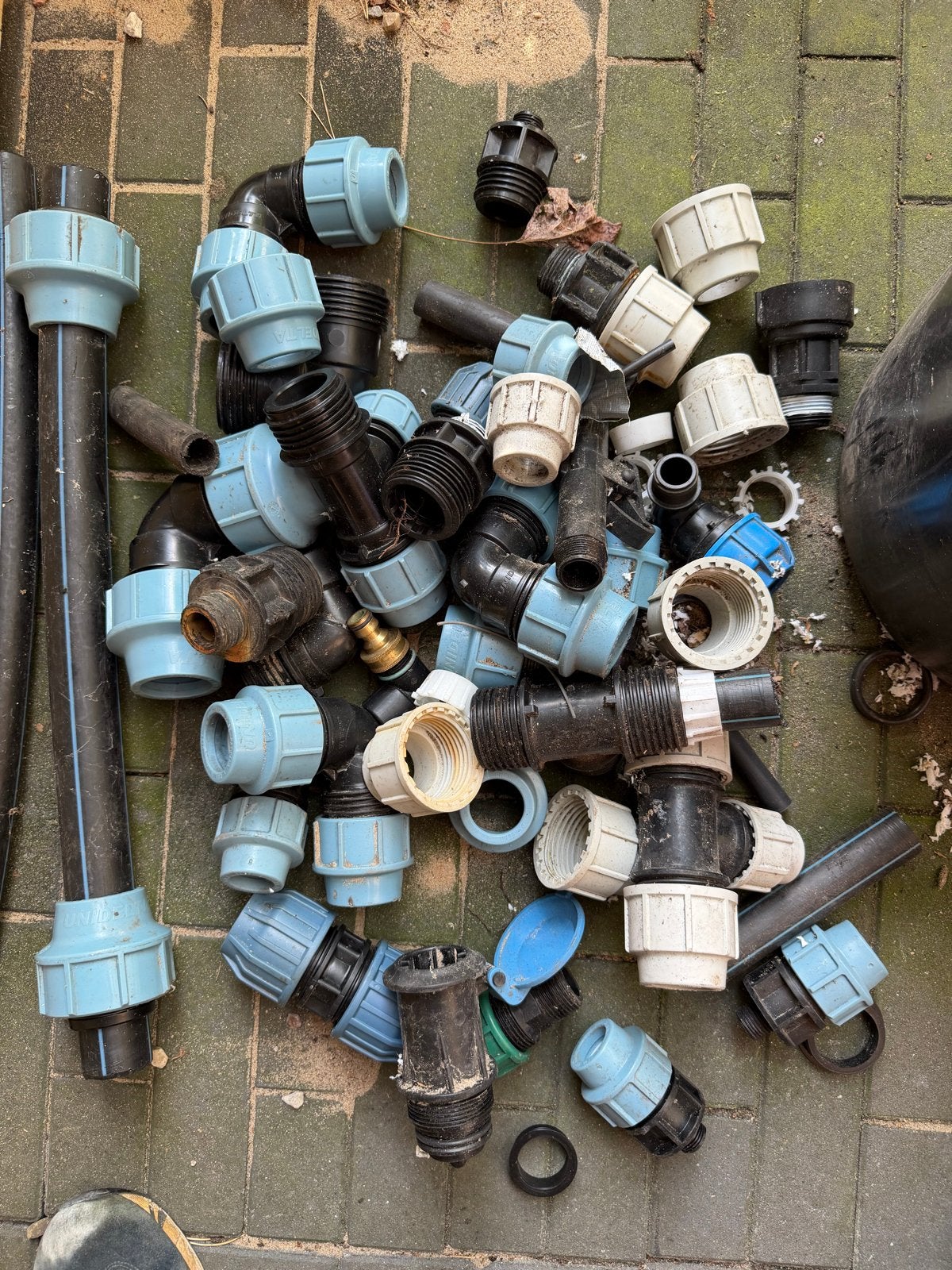 Diverse PVC en PE koppelingen en buizen, Bochten, Gebruikt, Pvc, Minder dan 2 meter