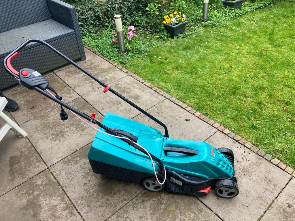 Bosch ARM 32 grasmaaier, Ophalen, Cirkelmaaier, Gebruikt, Elektrische grasmaaier
