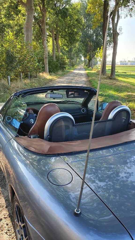 Mazda MX-5 NBFL Phoenix 1.6 I 2002 Titanium Grey, Auto's, Voorwielaandrijving, 40 €/maand, 4 cilinders, Cabriolet