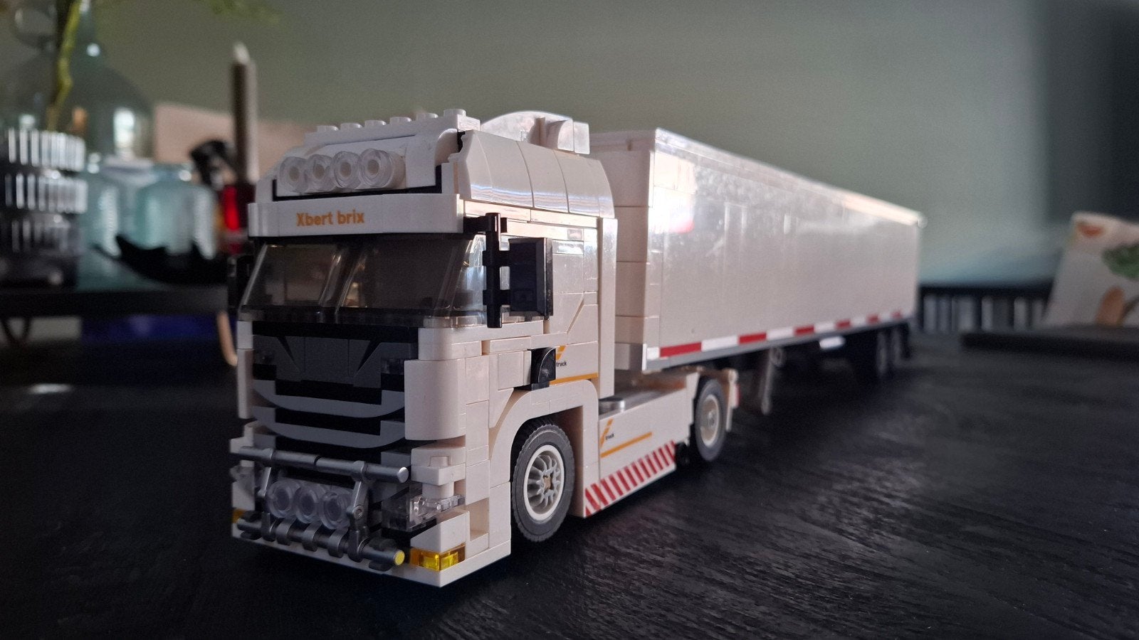 Lego Scania Vrachtwagen met Trailer - Xbert Brix, Ophalen of Verzenden, Zo goed als nieuw, Overige merken