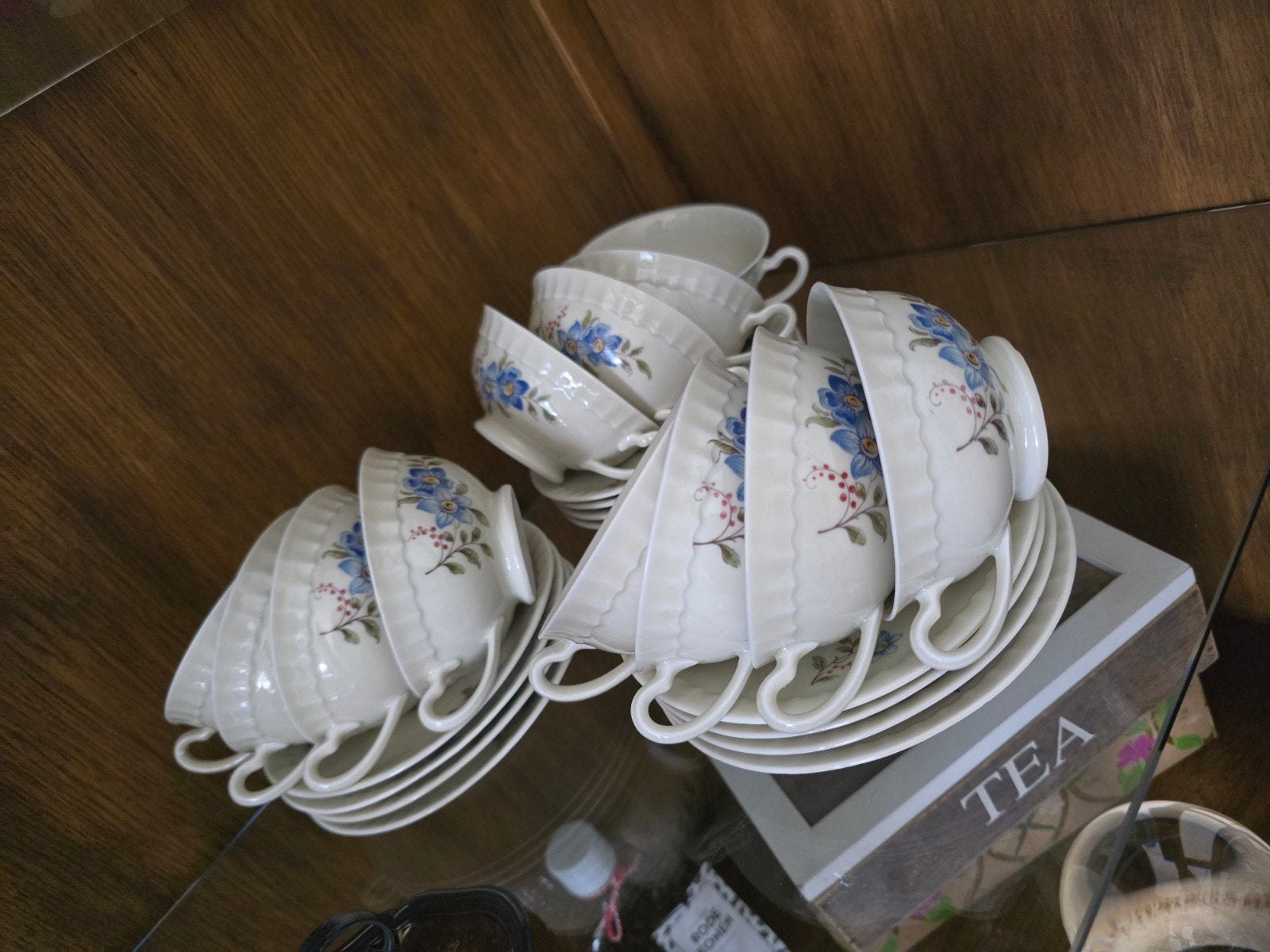 Vintage Mosa Maastricht theeservies met bloemmotief, Antiek en Kunst, Antiek | Servies compleet, Ophalen of Verzenden