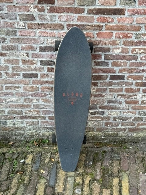 Globe Long Skateboard 9 X 35.87 inch Tiger Camo Cruiser, Ophalen of Verzenden, Gebruikt, Skateboard, Longboard