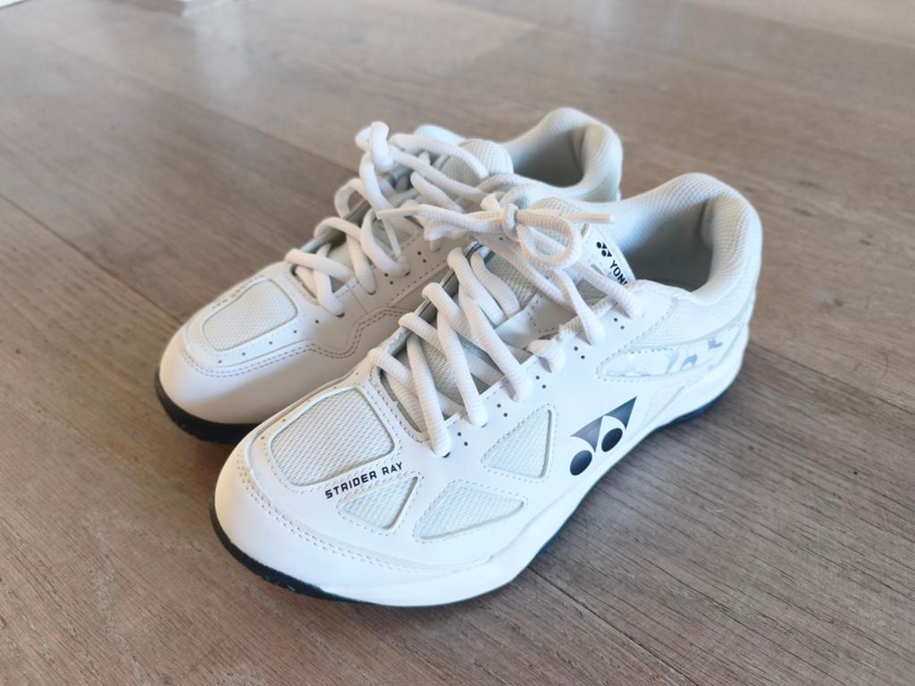 YONEX Strider Ray Sportschoenen - Maat 38, Ophalen of Verzenden, Gedragen, Wit, YONEX
