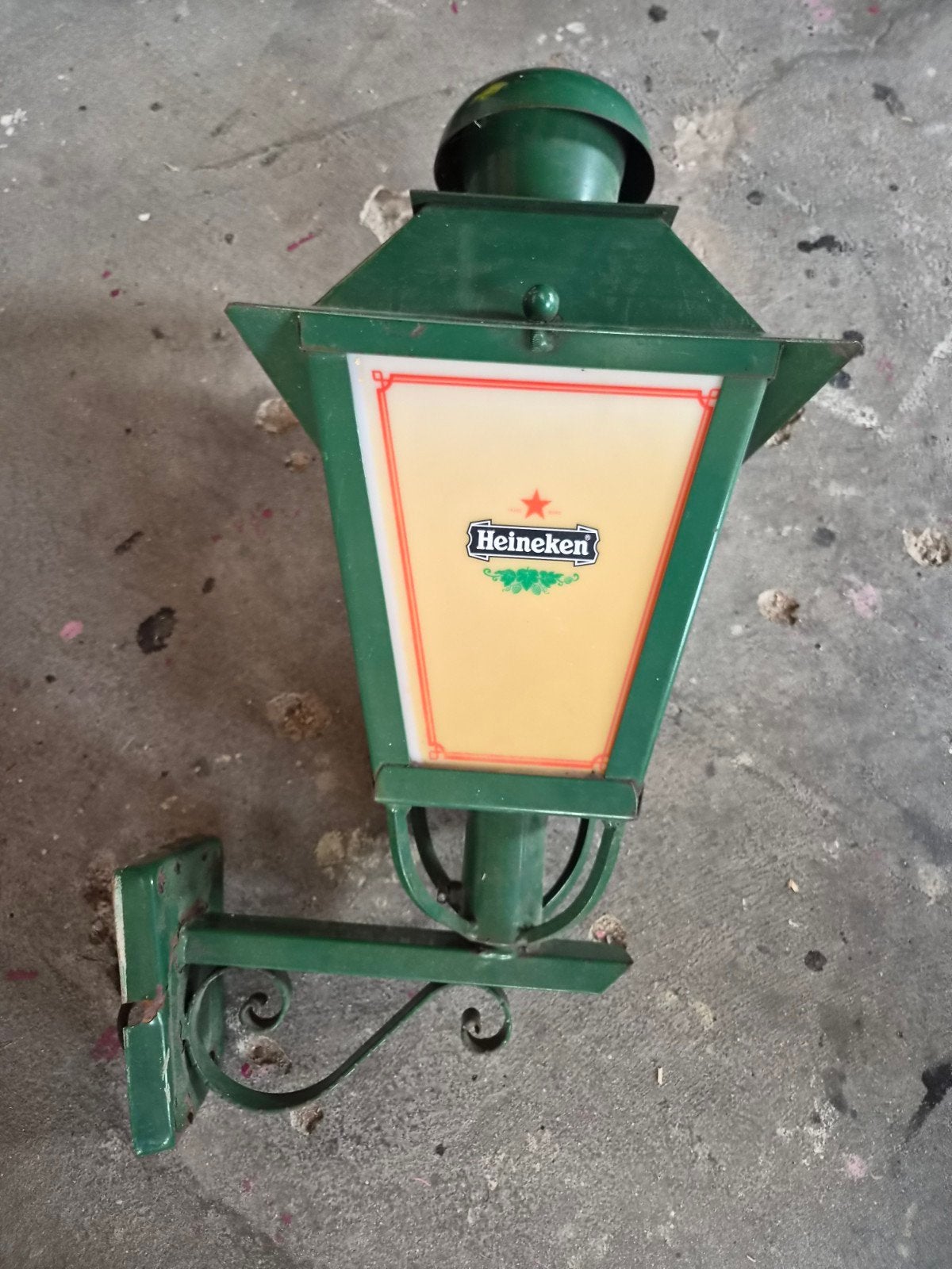 Vintage Heineken buitenlamp - Groen metalen wandlamp, Ophalen