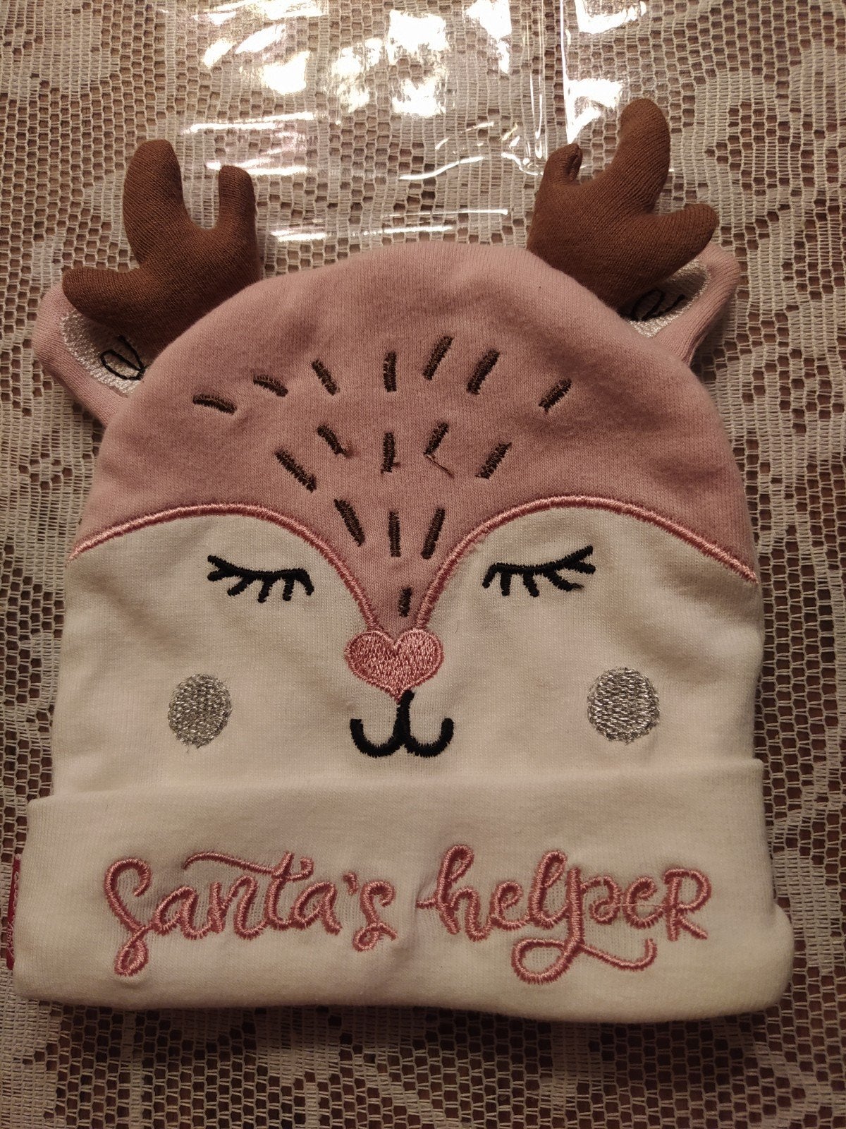 Leuke muts met rendier voor baby's, Meisje, Ophalen of Verzenden, Zo goed als nieuw, Maat 68
