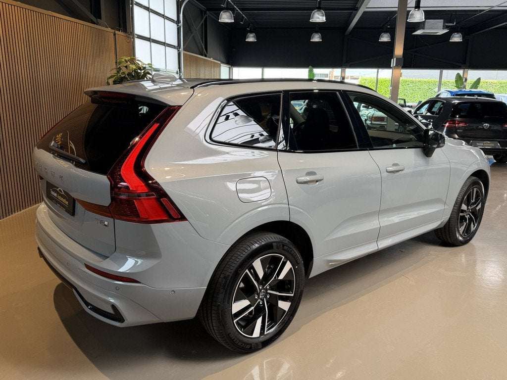 Volvo XC60 2.0 T8 | PHEV | PLUG INN HYBRID | PANORAMA DAK |, Auto's, Volvo, Automaat, Gebruikt, Huisgarantie, 4 cilinders