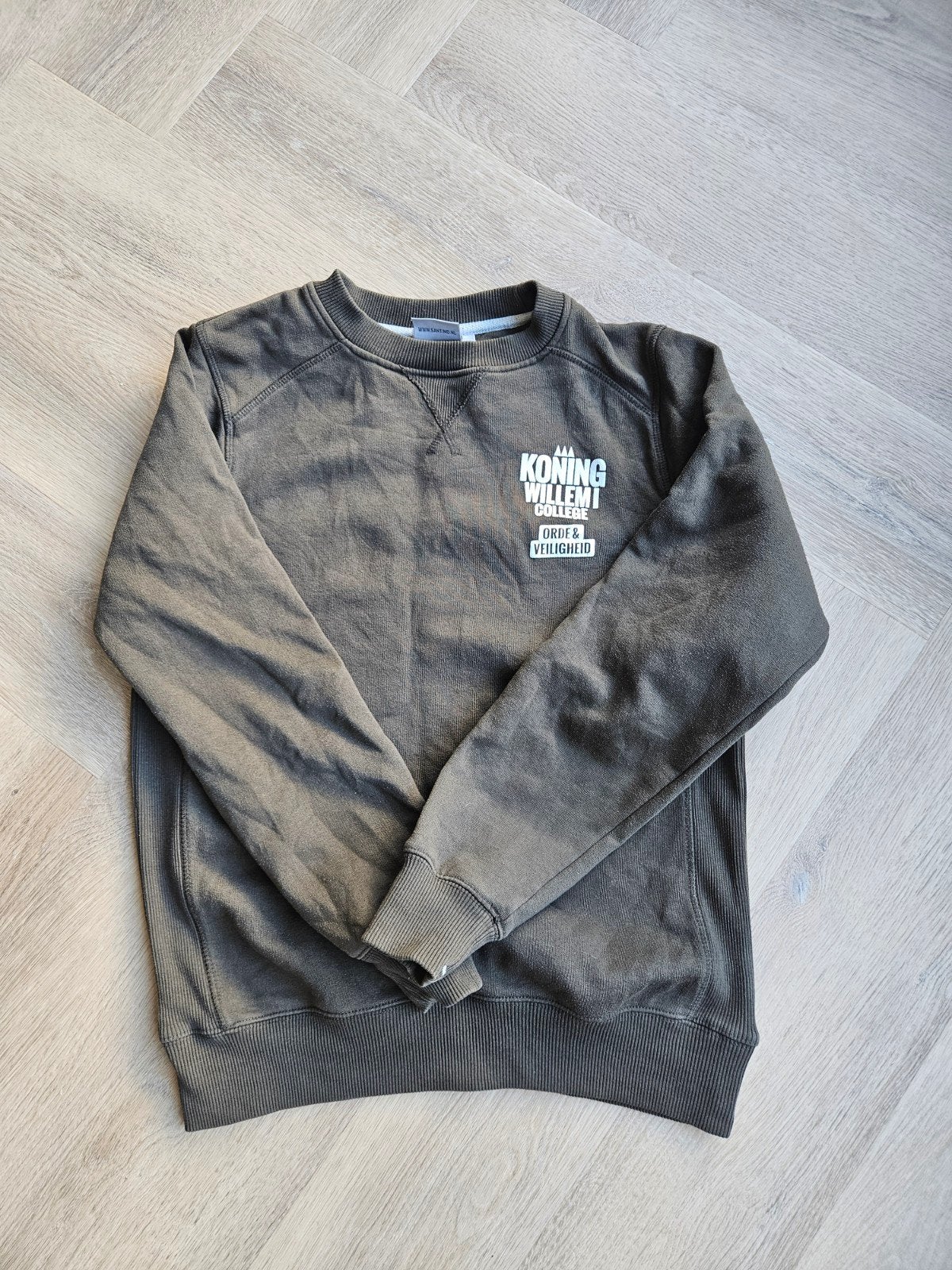 KW1C Orde en Veiligheid Sweater maat XS, Kleding | Heren, Truien en Vesten, Koning Willem College, Ophalen of Verzenden, Grijs